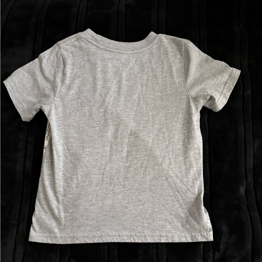 Boy’s clothes